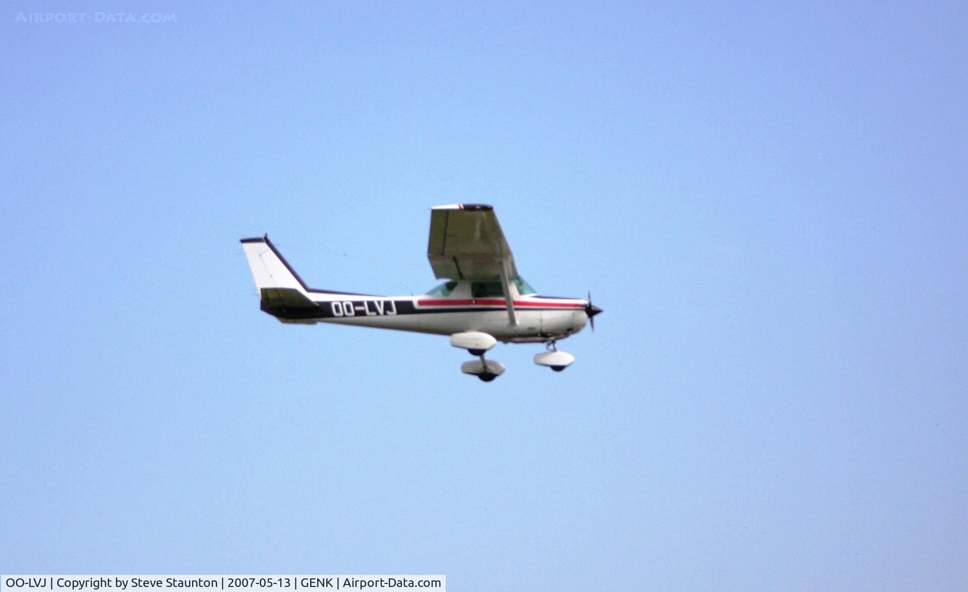 OO-LVJ, 1982 Reims FA152 Aerobat C/N 0378, Taken on a Aeroprint tour @ Genk