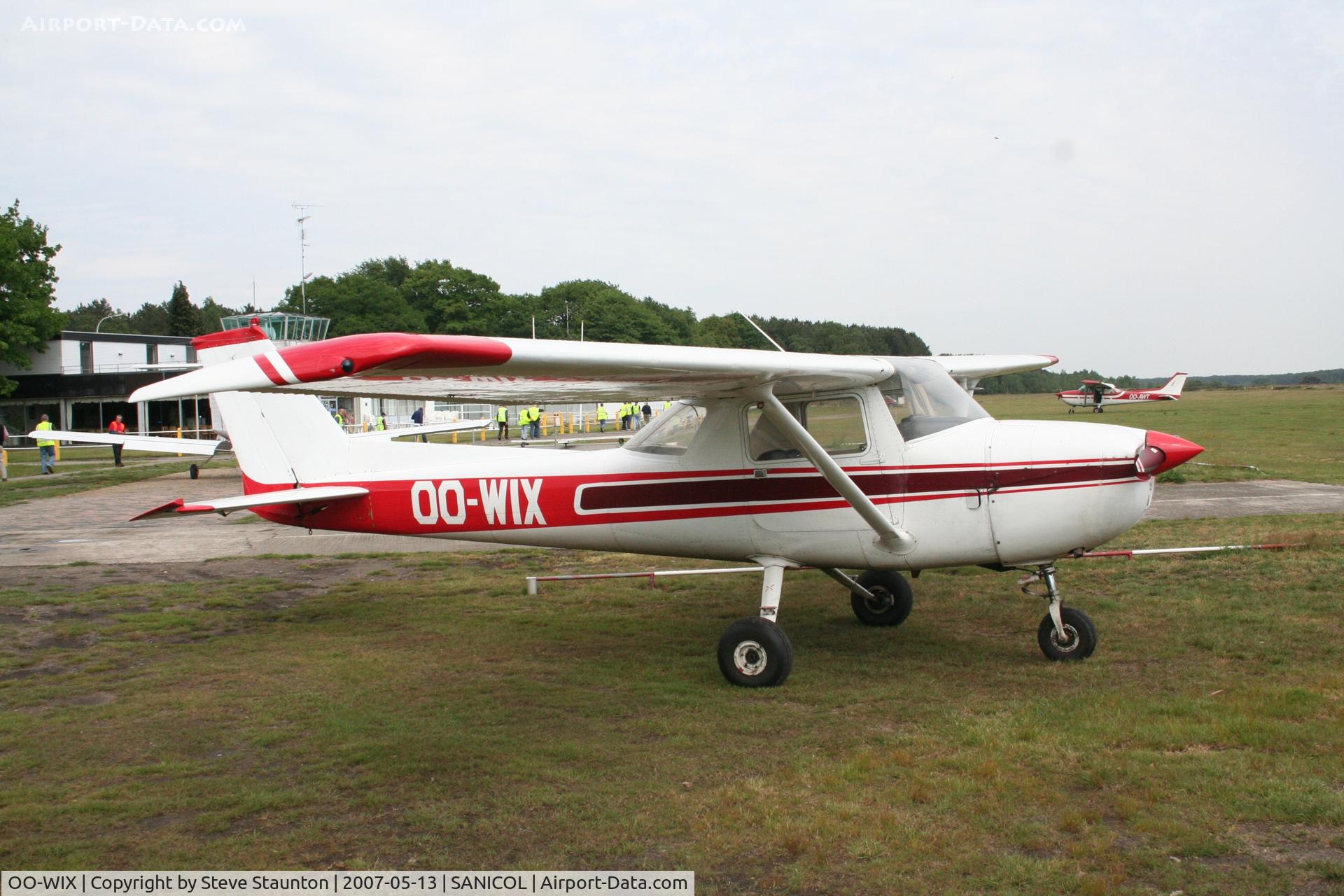 OO-WIX, 1973 Reims F150L C/N 0890, Taken on an Aerporint tour @ Sanicol