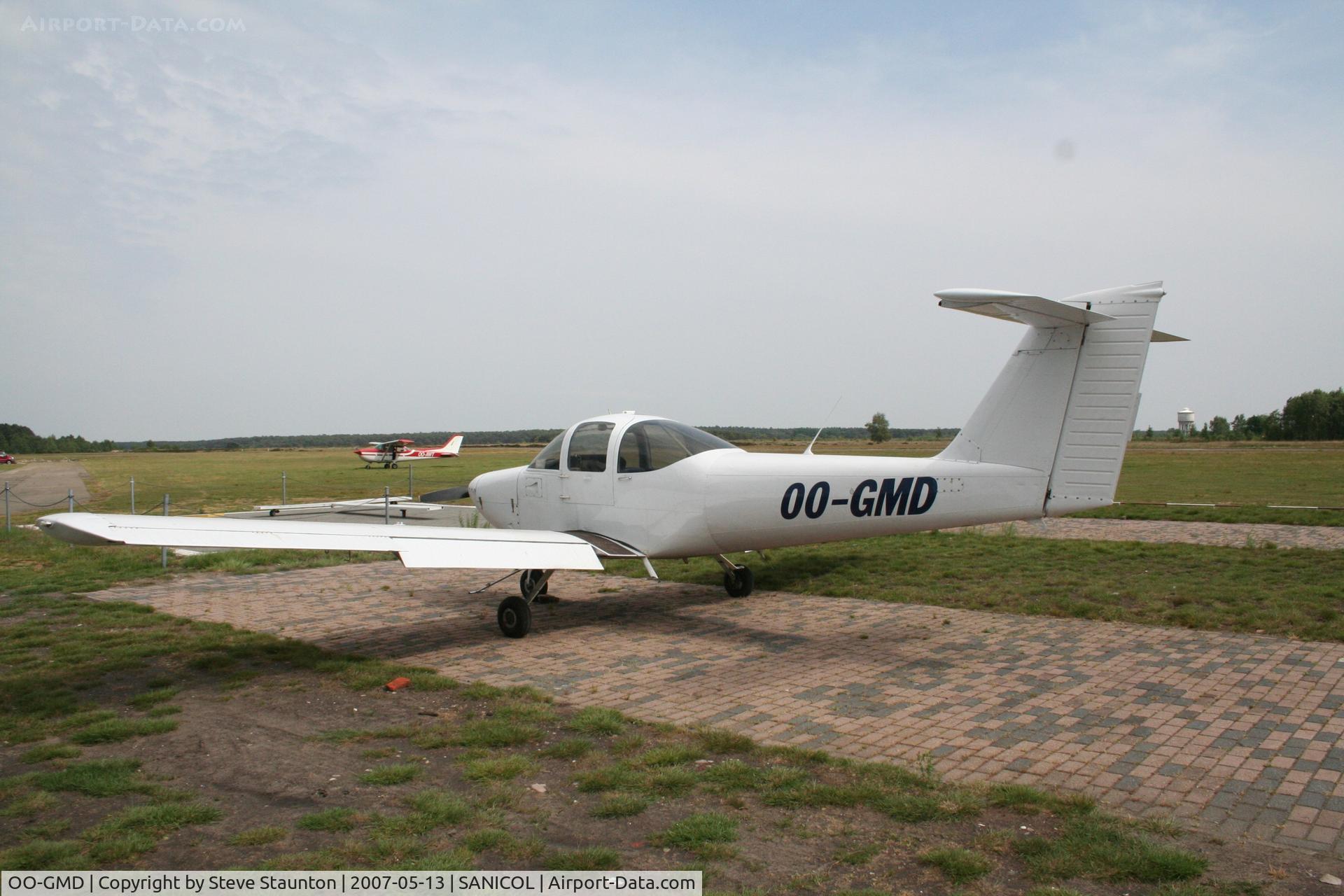 OO-GMD, Piper PA-38-112 Tomahawk Tomahawk C/N 38-79A0487, Taken on an Aerporint tour @ Sanicol