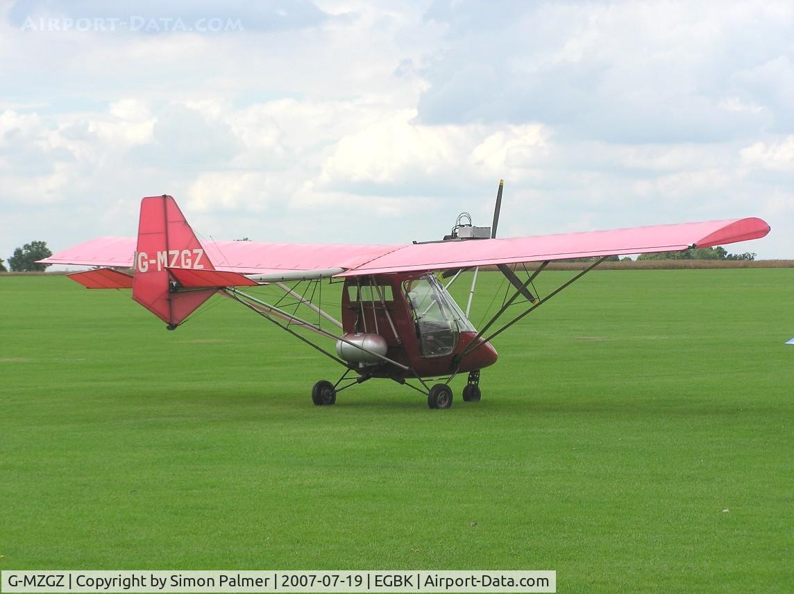 G-MZGZ, 1997 Thruster T600N C/N 9057-T600N-007, T600N visiting Sywell aerodrome