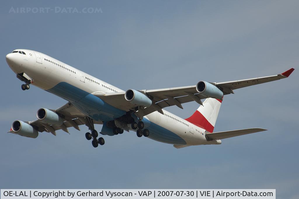 OE-LAL, 1999 Airbus A340-313 C/N 263, one of her last takeoff