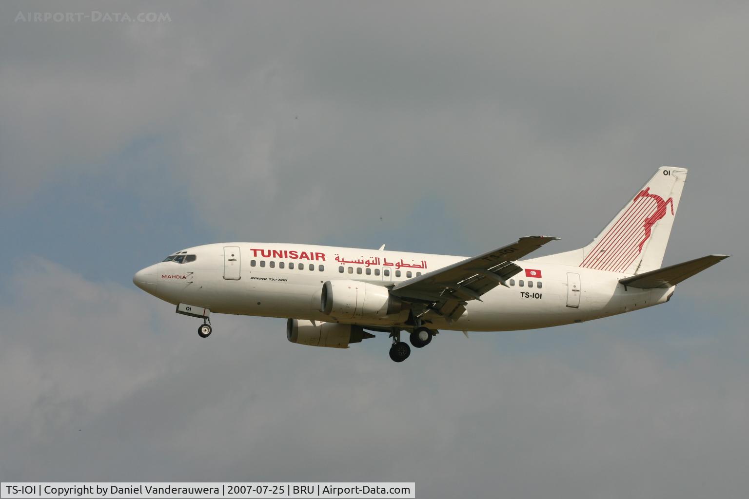 TS-IOI, 1994 Boeing 737-5H3 C/N 27257, arrival of flight TU4890 from Djerba