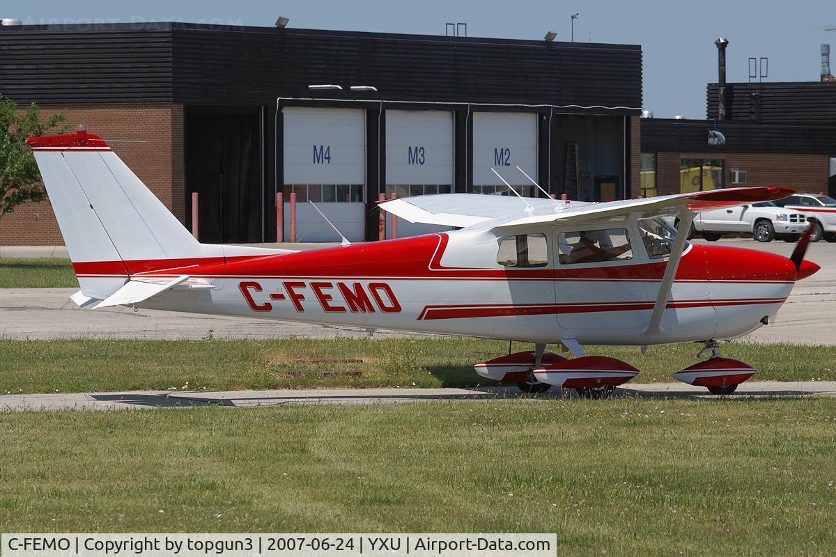 C-FEMO, 1962 Cessna 172C C/N 17249526, Taxiing out to Ramp II for departure.