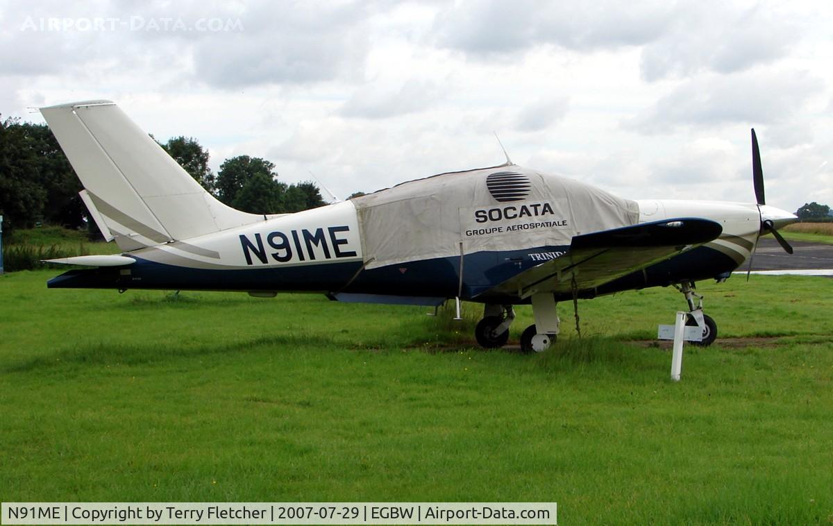 N91ME, Socata TB-20 Trinidad C/N 2152, early Sunday morning at Wellesborne Mountford