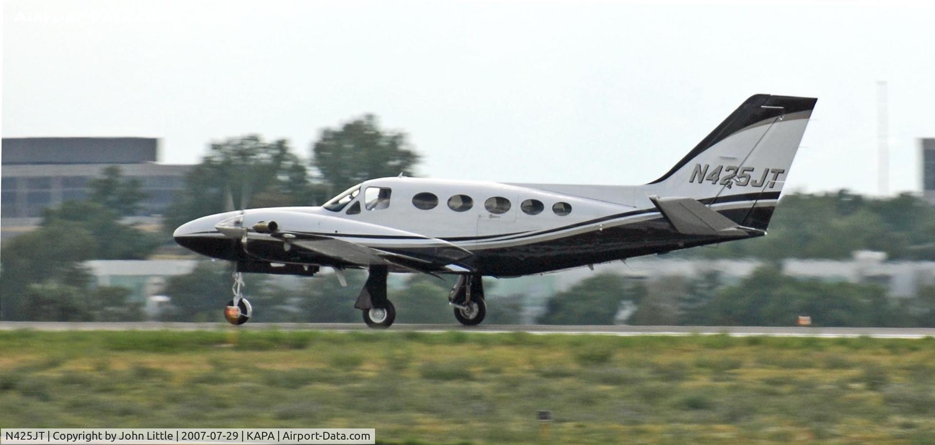 N425JT, 1981 Cessna 425 C/N 425-0129, Joe T landing in the Crusader