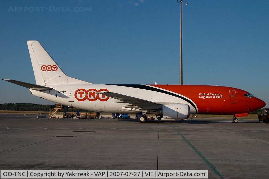 OO-TNC, 1987 Boeing 737-301(SF) C/N 23513, TNT Boeing 737-300