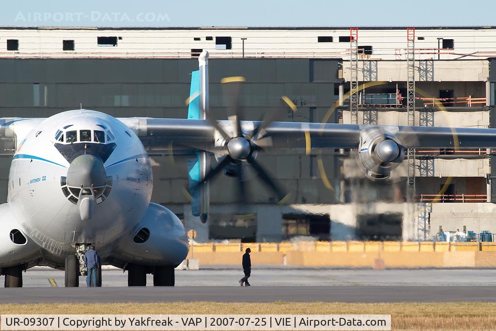 UR-09307, 1974 Antonov An-22A C/N 043481244, Antonov Design Bureau Antonov 22