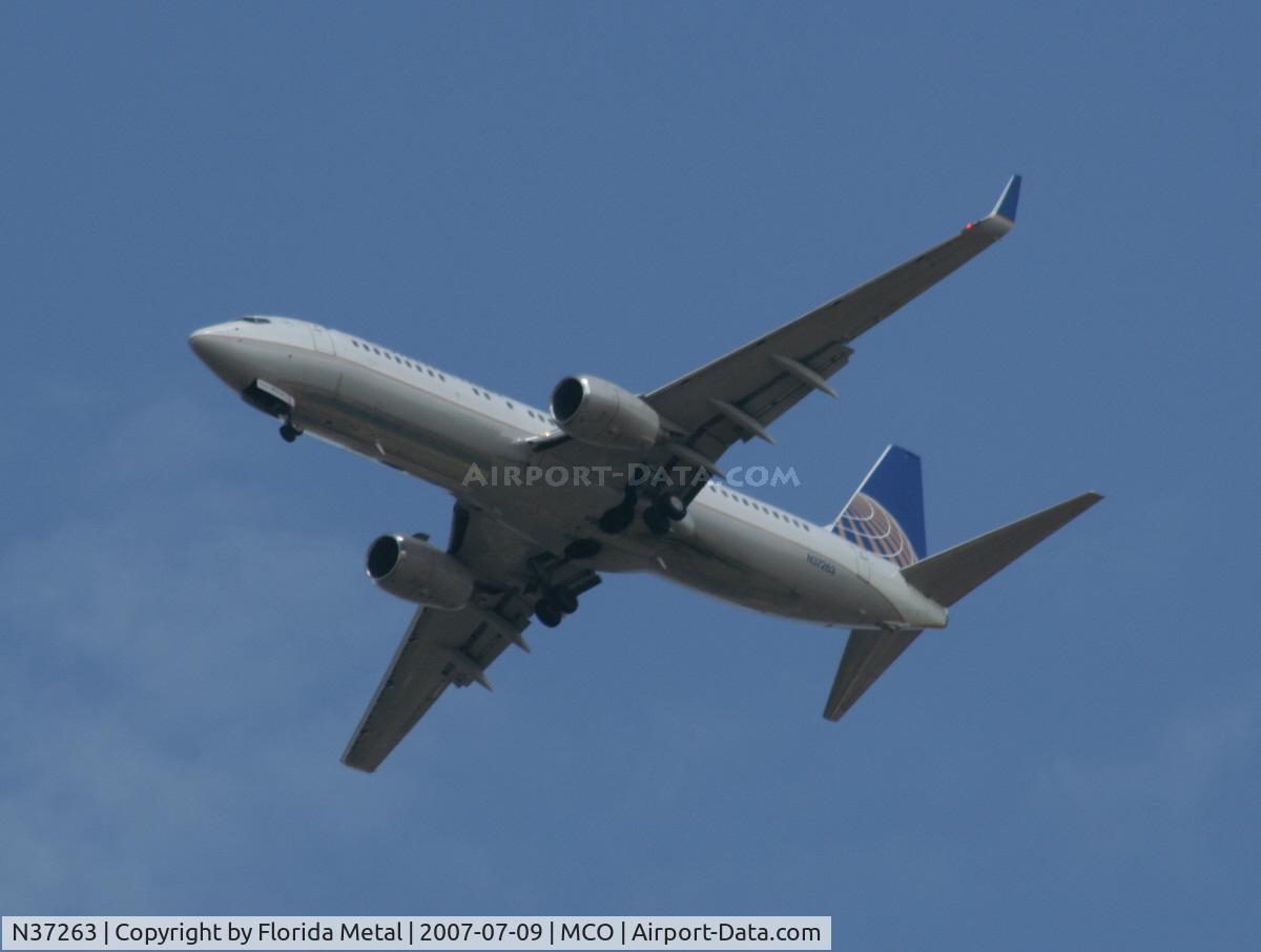N37263, 2001 Boeing 737-824 C/N 31583, Continental