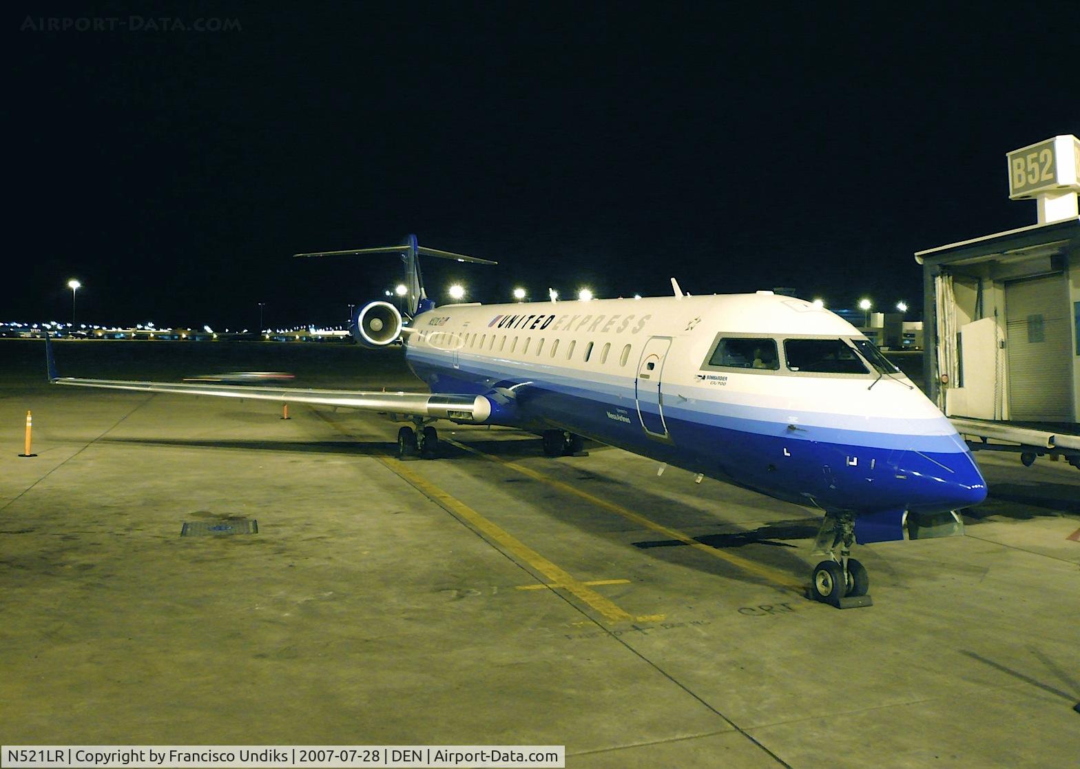 N521LR, 2006 Canadair CL-600 2C10 CRJ-701ER C/N 10261, United Express operated by Mesa Airlines. Overnighting on B52.