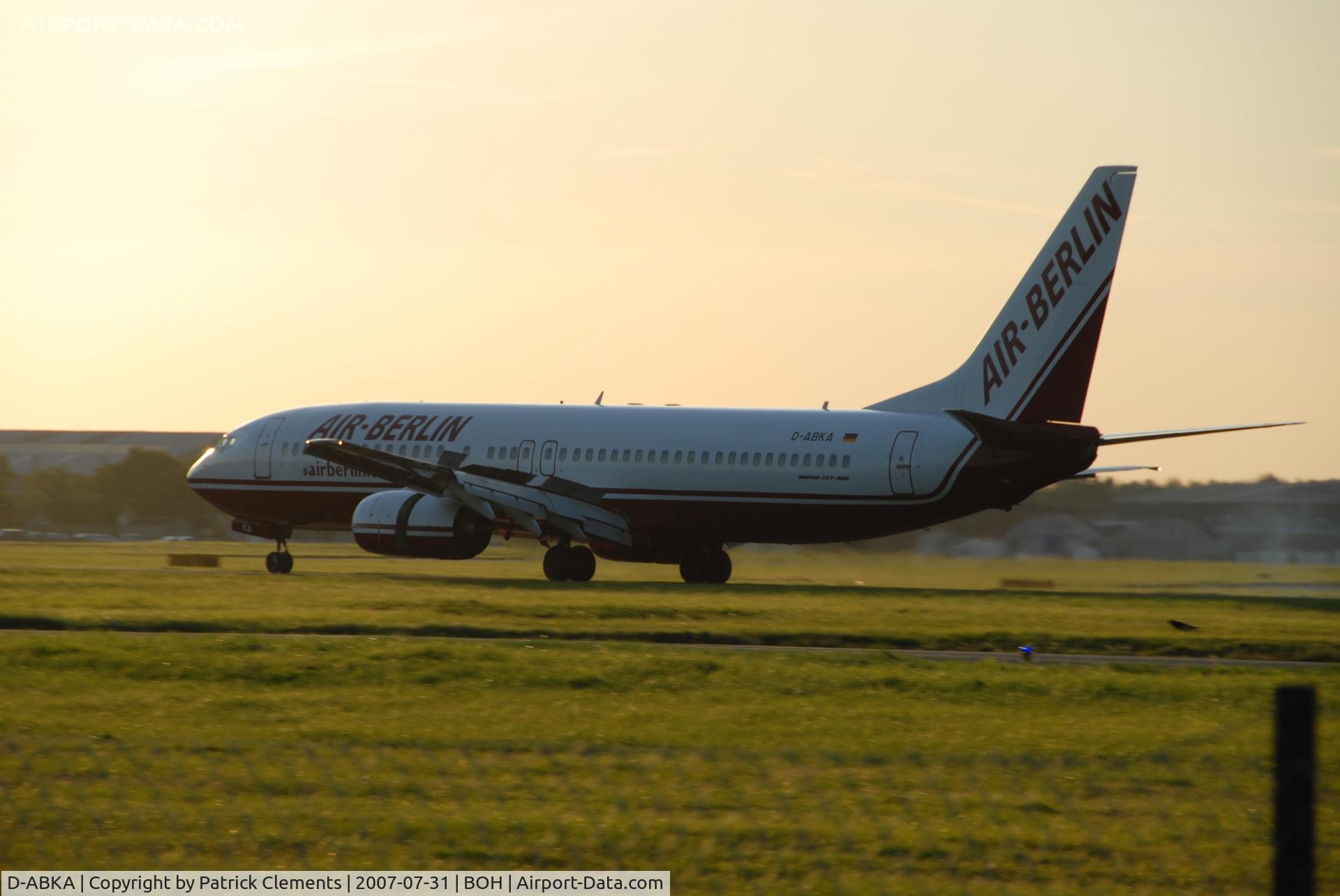 D-ABKA, 1999 Boeing 737-82R C/N 29329, FULL REVERSE THRUST