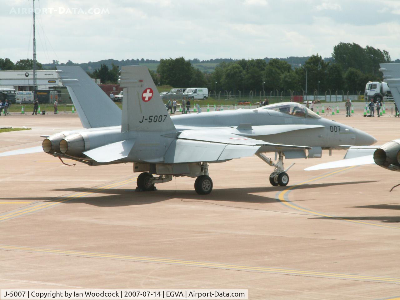 J-5007, McDonnell Douglas F/A-18C Hornet C/N 1335/SFC007, F/A-18C/Swiss AF/RIAT Fairford