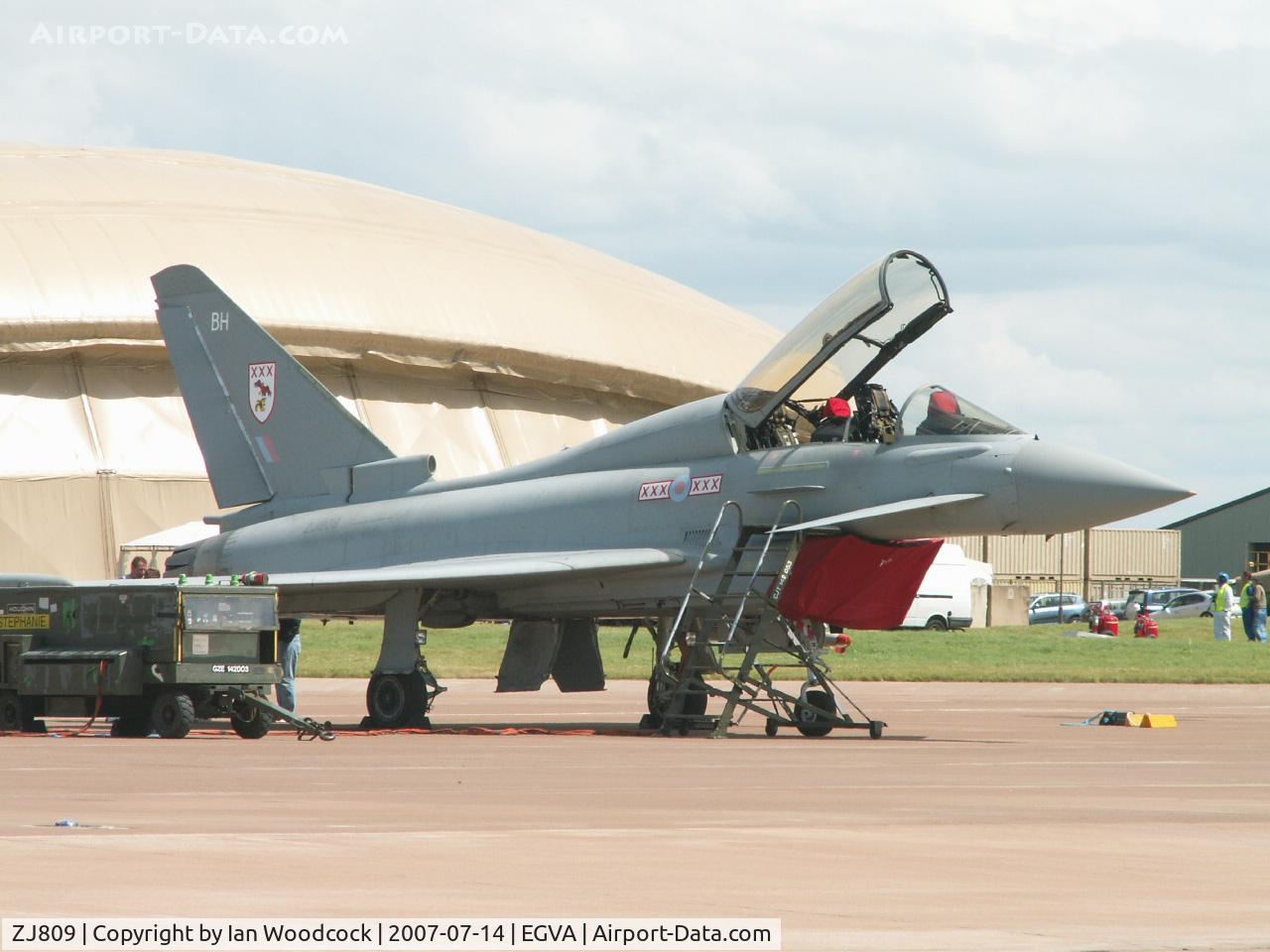 ZJ809, Eurofighter EF-2000 Typhoon T1 C/N 0032/BT010, Typhoon F2/29 Sqn RAF/RIAT Fairford
