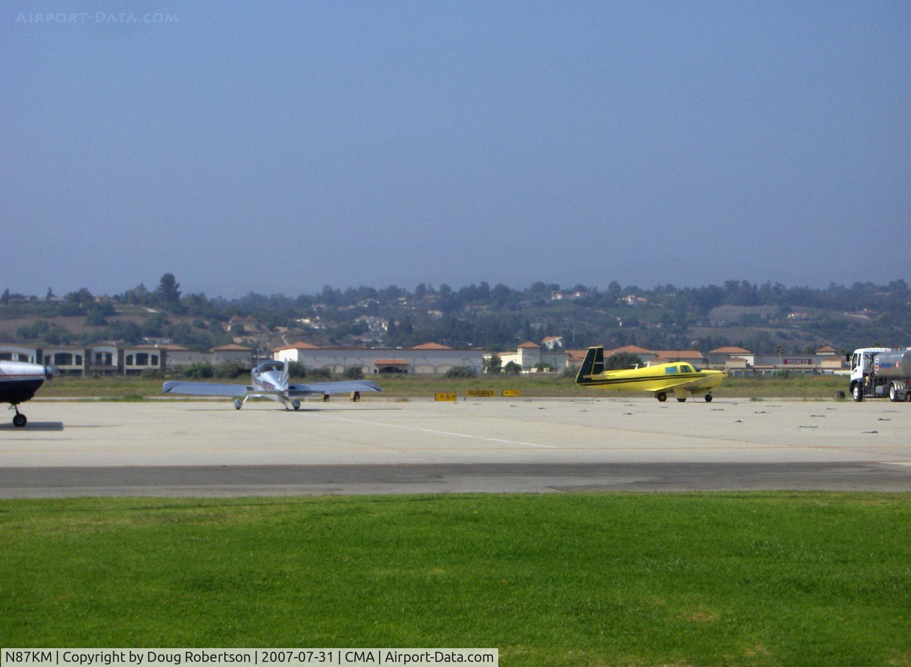N87KM, 2005 Vans RV-7 C/N 71148, 2005 Moore/Moore VAN's RV-7, Lycoming IO-360 A&C 180 Hp, taxi