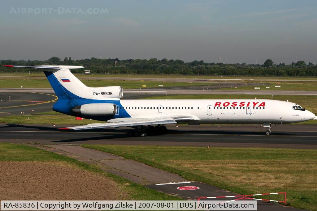 RA-85836, 1998 Tupolev Tu-154M C/N 98A1018, visitor