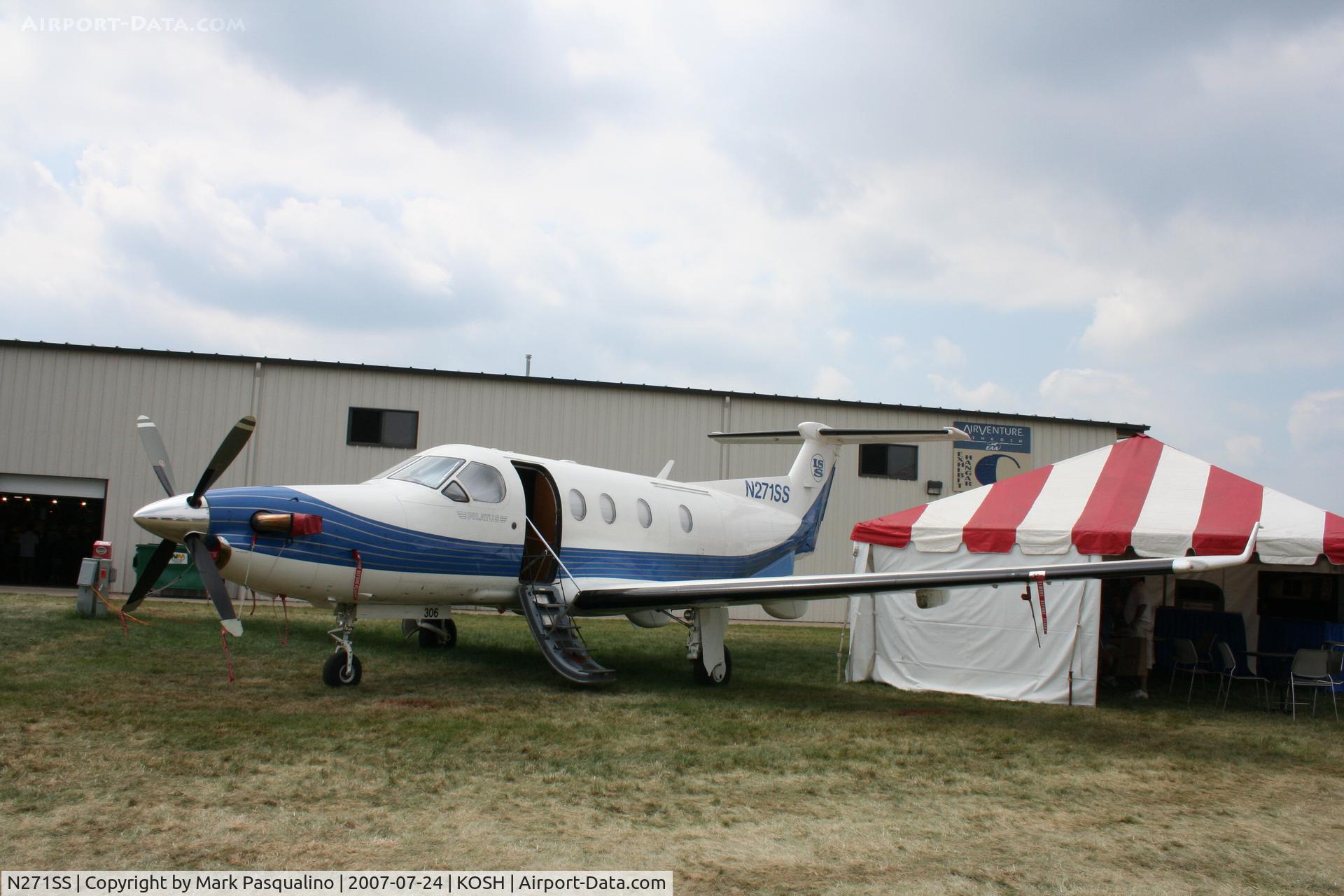 N271SS, 2000 Pilatus PC-12/45 C/N 306, PC-12