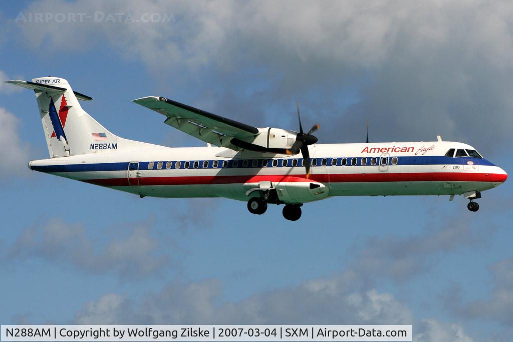 N288AM, 1992 ATR 72-212 C/N 288, visitor
