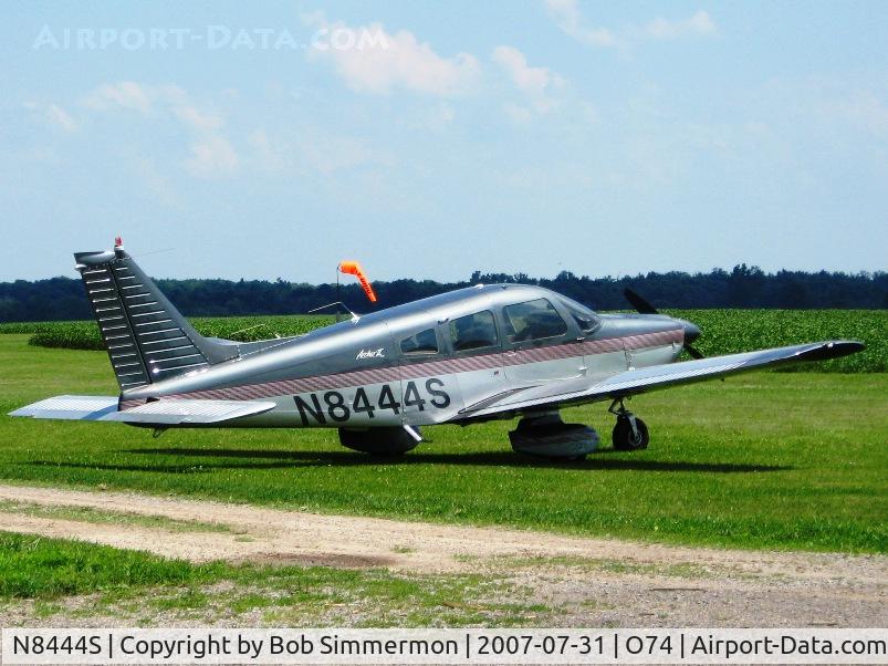 N8444S, 1982 Piper PA-28-181 C/N 28-8290025, Visiting for lunch at The Plaza - Elliott's Landing, Mount Victory, OH.