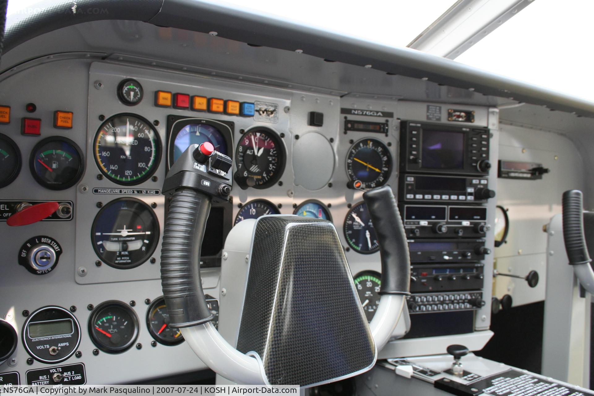 N576GA, 2005 Gippsland GA-8 Airvan C/N GA8-05-076, GA-8