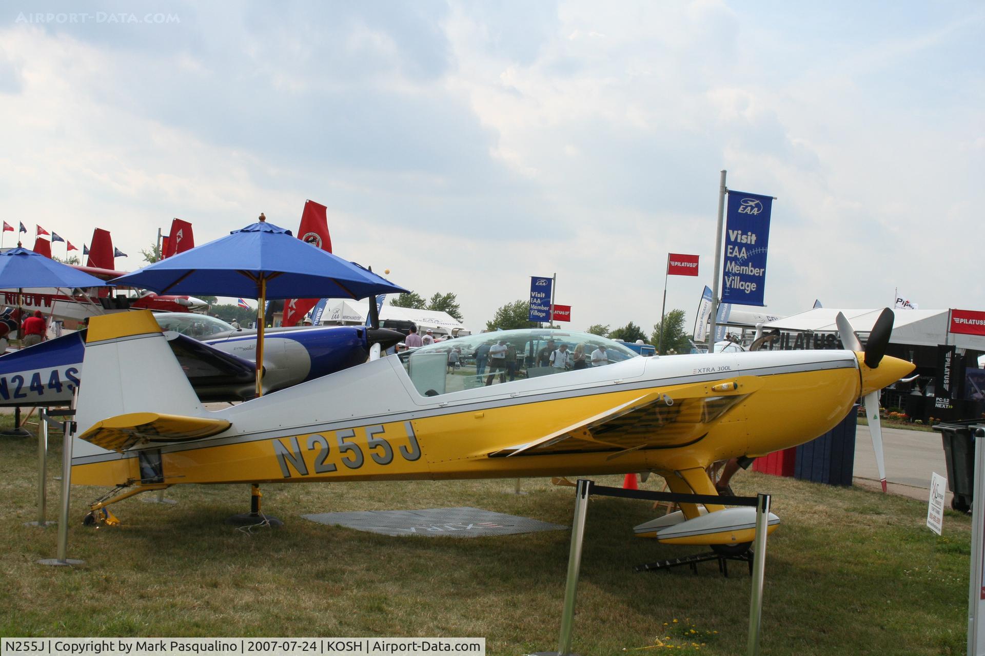 N255J, 2007 Extra EA-300/L C/N 1255, EA 300/L