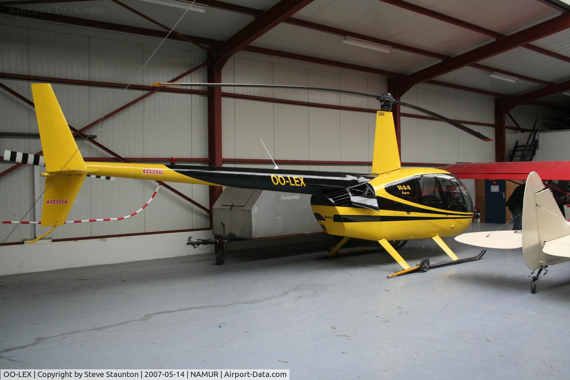 OO-LEX, Robinson R44 Astro C/N 0367, Taken on an Aeroprint tour @ Namur