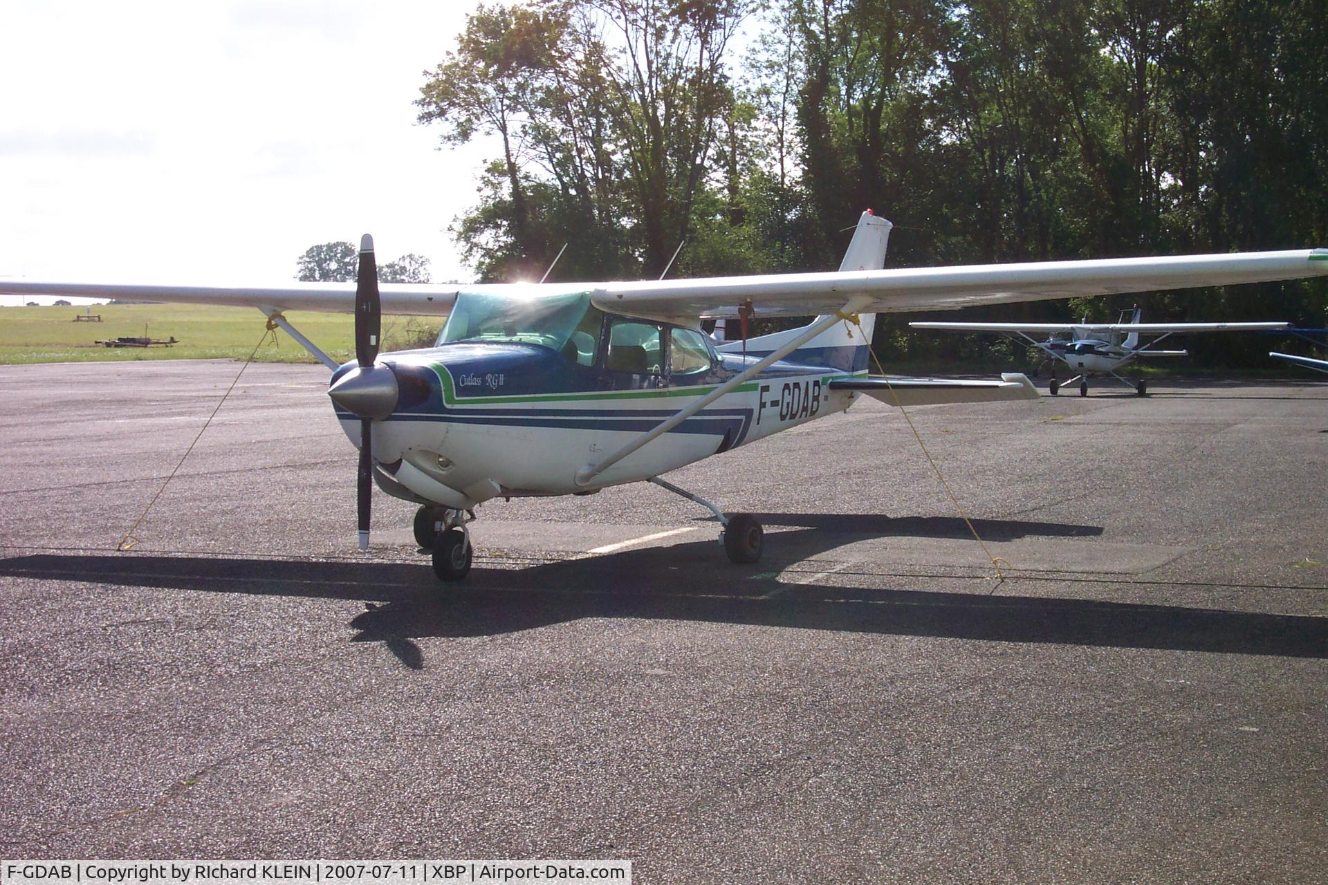 F-GDAB, 1981 Cessna 172RG Cutlass RG C/N 172RG-0808, cessna 172 RG