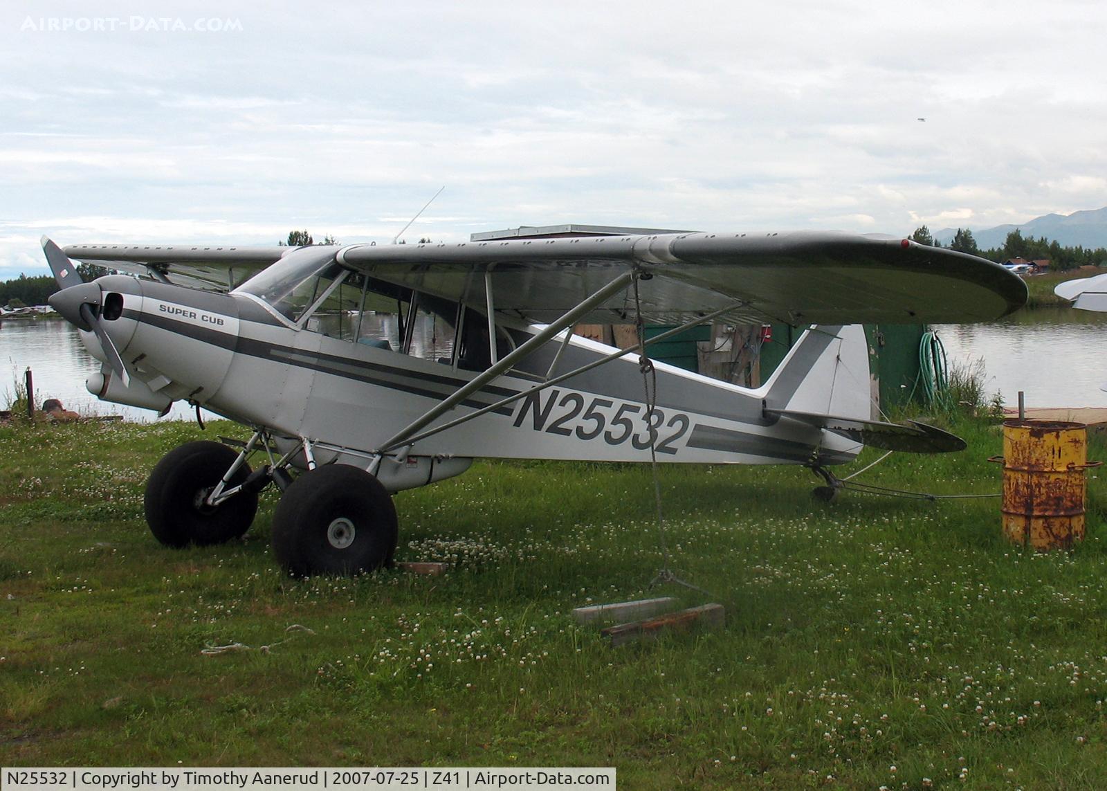 N25532, Piper PA-18-150 Super Cub C/N 18-7909157, Tied down by Lake Hood