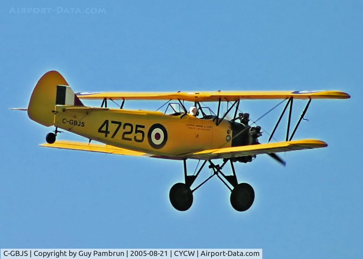C-GBJS, 1938 Fleet 16B Finch II C/N 542, Flyby at the Chilliwack airshow