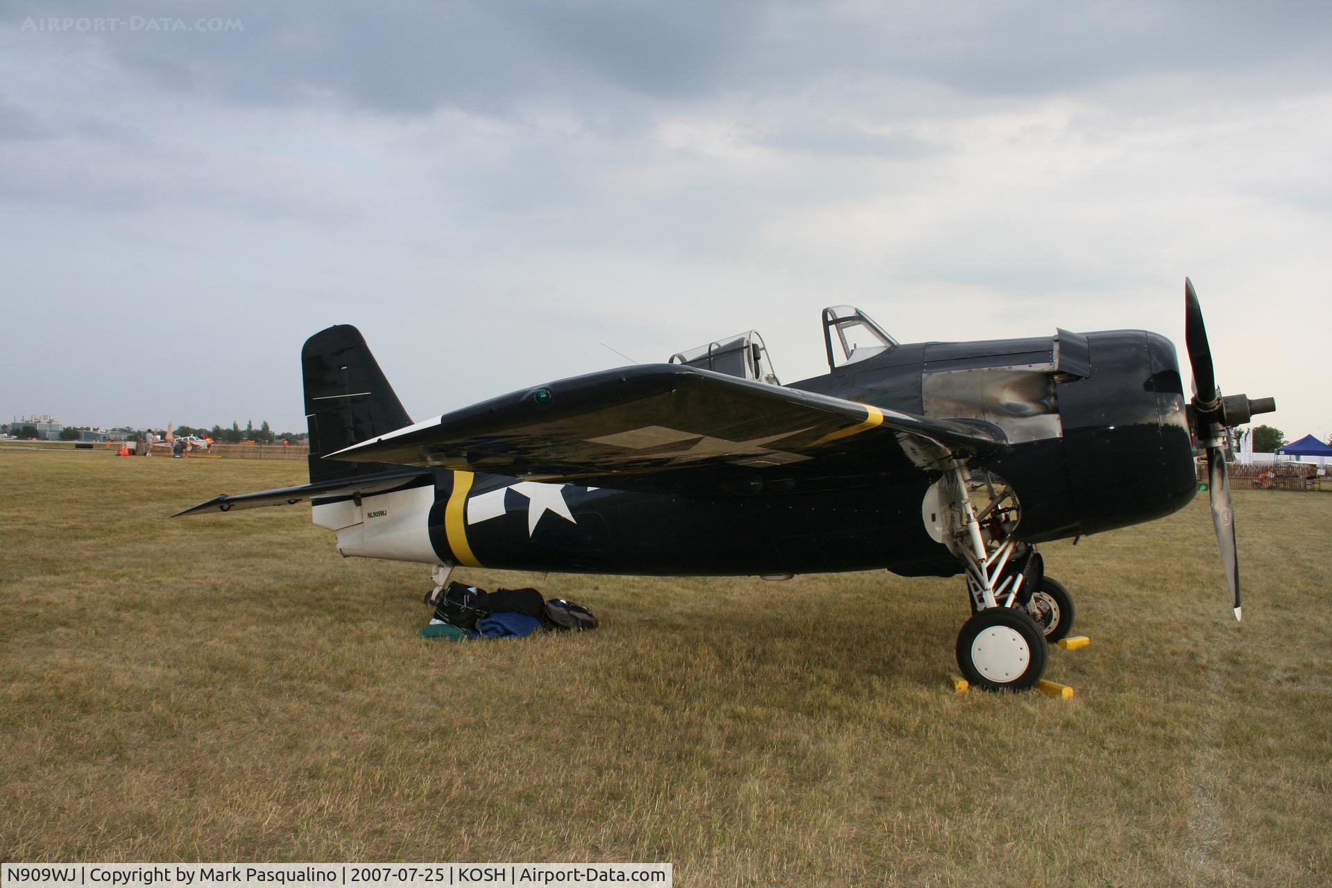 N909WJ, 1944 General Motors (Grumman) FM-2 Wildcat C/N 16203, Grumman FM-2