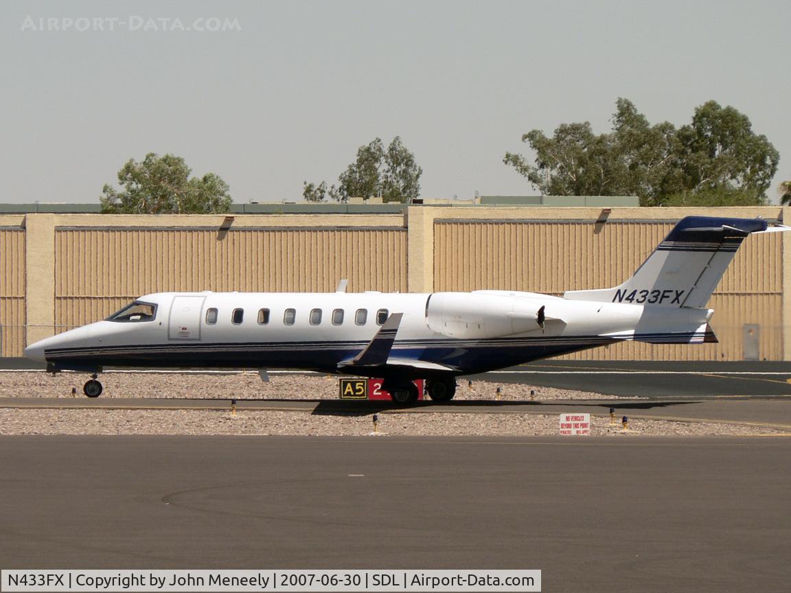 N433FX, 2002 Learjet 45 C/N 192, Taxiing for takeoff