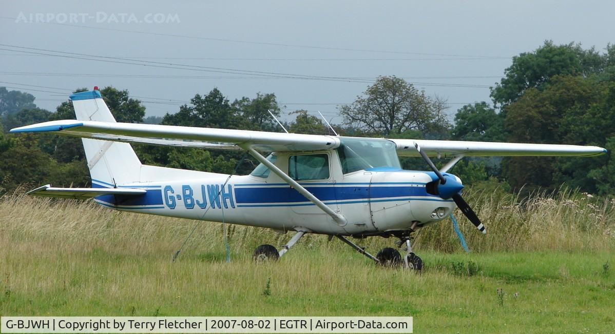 G-BJWH, 1982 Reims F152 C/N 1919, Cessna F152