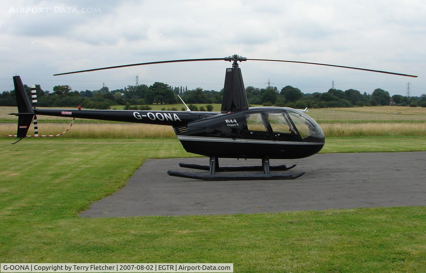 G-OONA, 2005 Robinson R44 Clipper II C/N 10907, R44 II Helicopter
