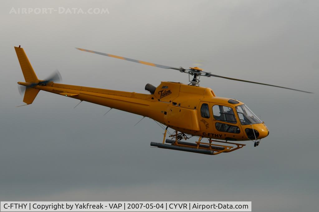 C-FTHY, 1990 Aerospatiale AS-350B Ecureuil C/N 2372, Talon Helicopters AS350