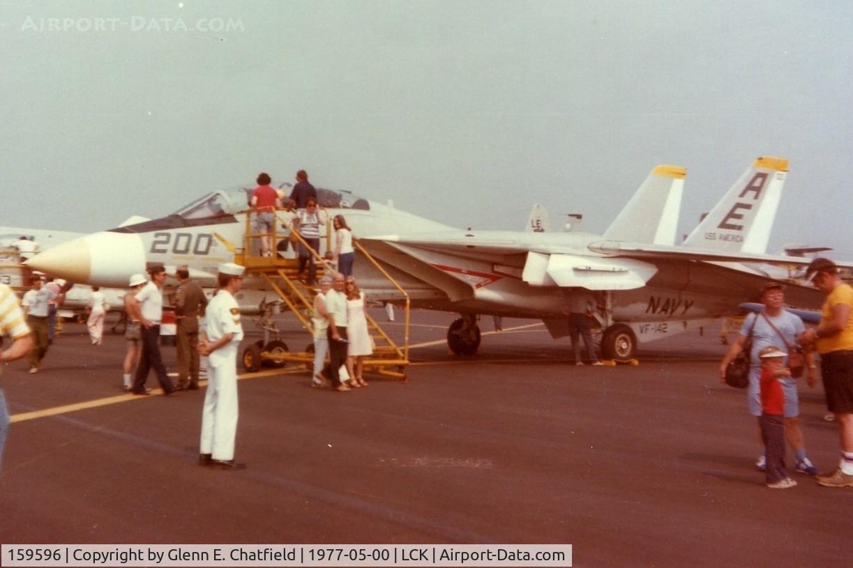 159596, Grumman F-14A Tomcat C/N 143, F-14 at the Memorial Day air show