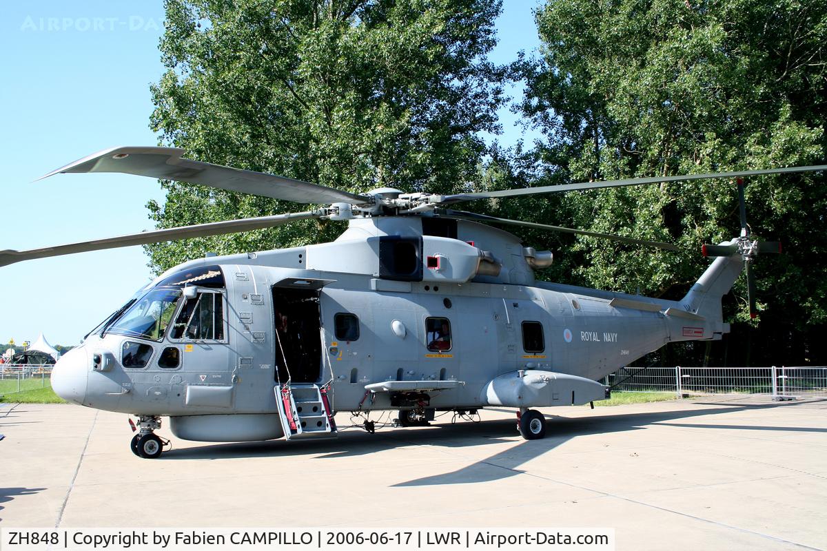 ZH848, 2000 AgustaWestland EH-101 Merlin HM.1 C/N 50116/RN28, Leewarden 2006 Open Day