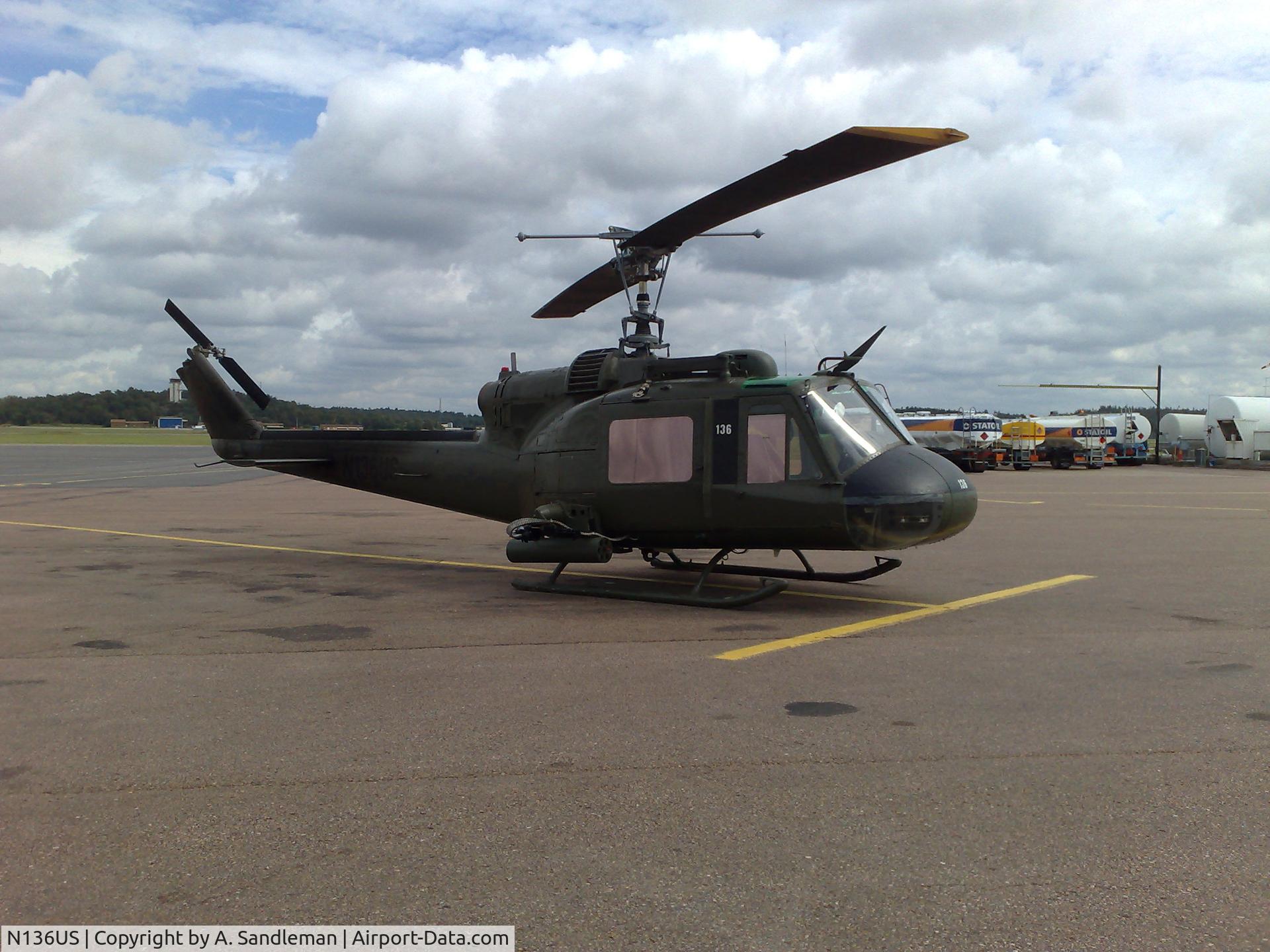 N136US, 1967 Bell UH-1E Iroquois C/N 154777, starboardview