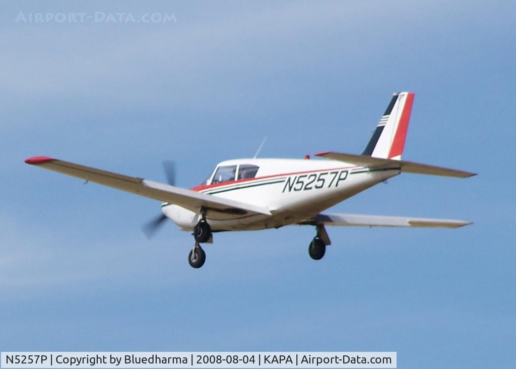 N5257P, 1958 Piper PA-24-250 Comanche C/N 24-289, Landing on 17L