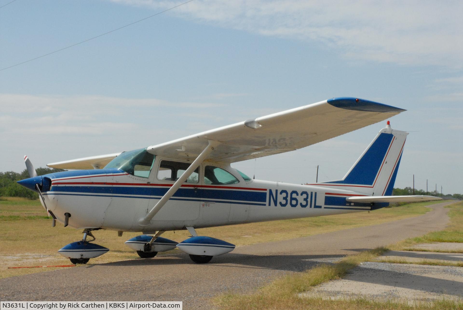 N3631L, 1966 Cessna 172G C/N 17253800, 1966 Cessna 172G Lou Lou is owned and operated by Rick and Darleen Carthen