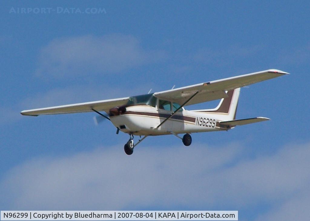 N96299, 1983 Cessna 172Q Cutlass C/N 17276054, Landing 17L
