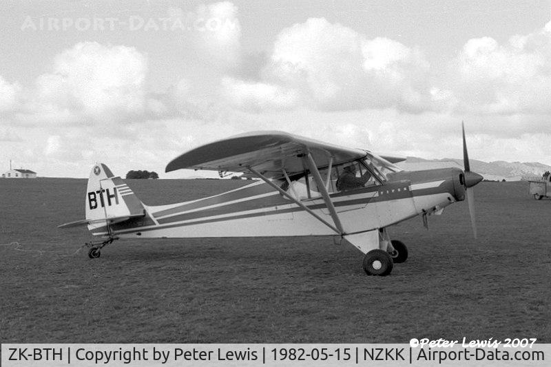 ZK-BTH, Piper PA-18A-150 Super Cub C/N 18-6002, This Cub spent many years towing gliders