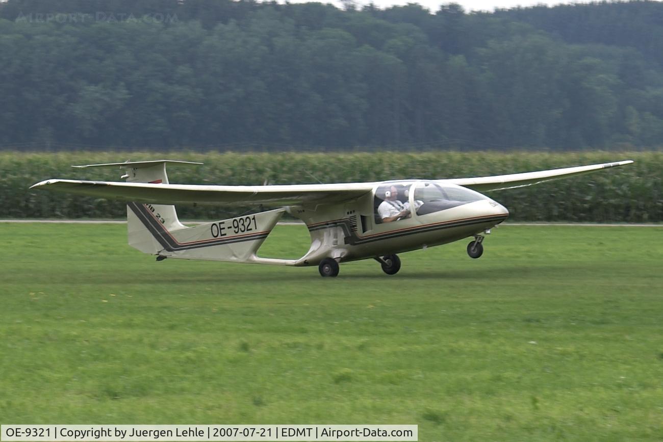 OE-9321, Brditschka HB-23/2400 SP Hobbyliner C/N 23041, HB 23/2400 SP at Tannkosh 2007
