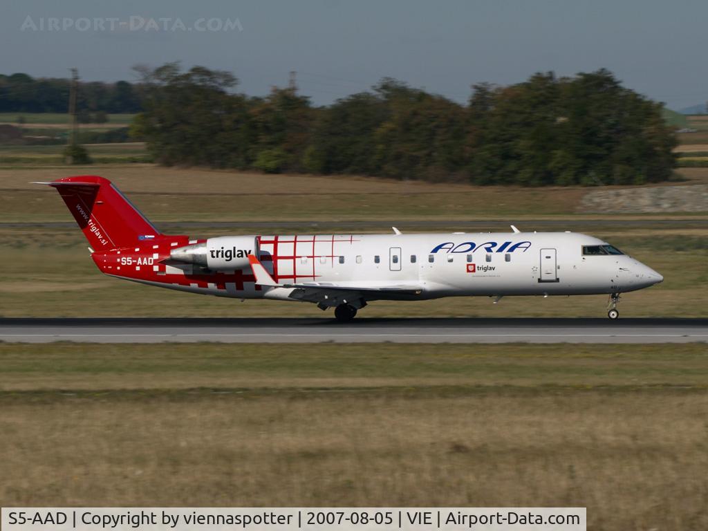 S5-AAD, 1997 Canadair CRJ-200LR (CL-600-2B19) C/N 7166, AdriaÂ´s newest Logojet