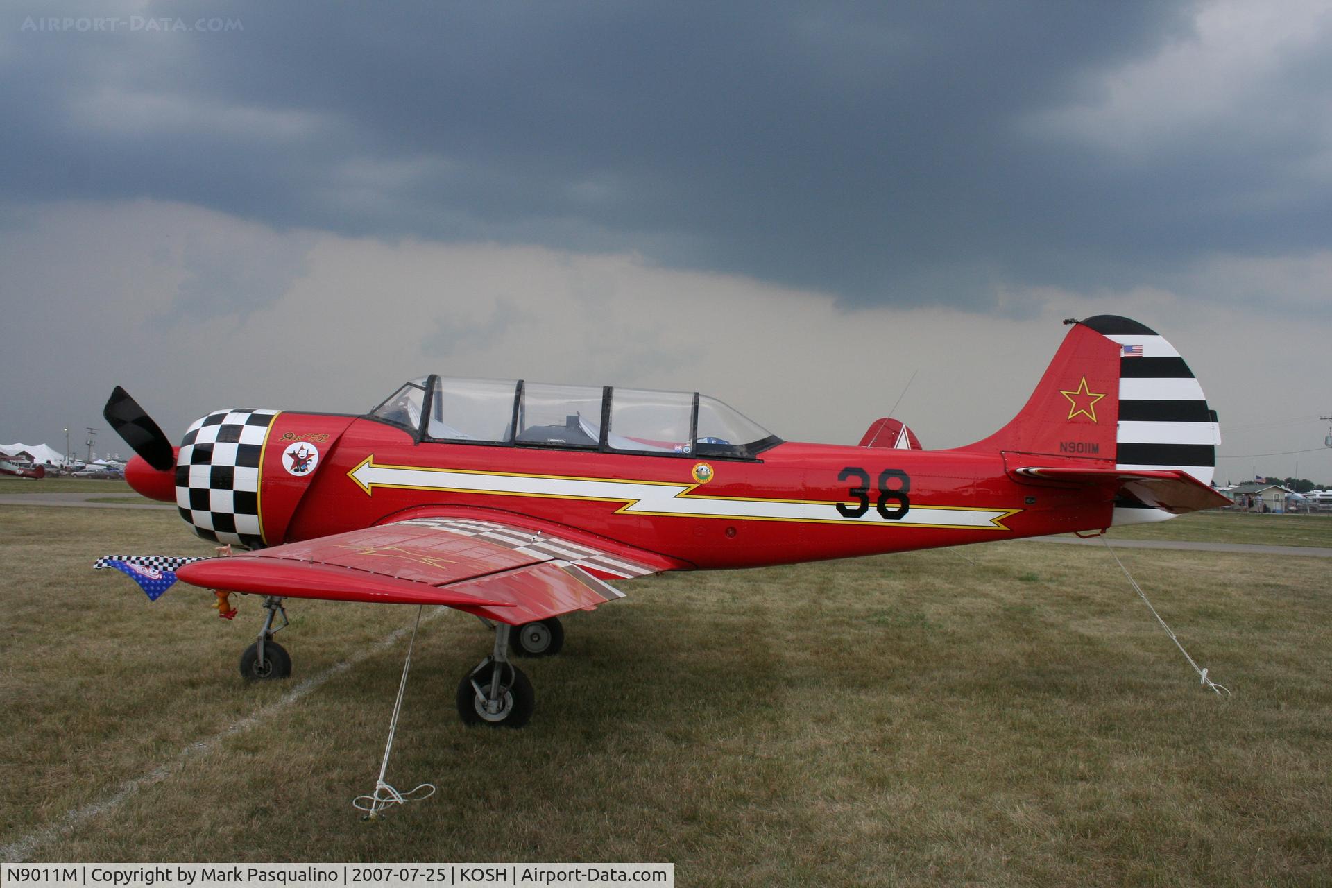 N9011M, 1982 Yakovlev Yak-52 C/N 822111, YAK-52
