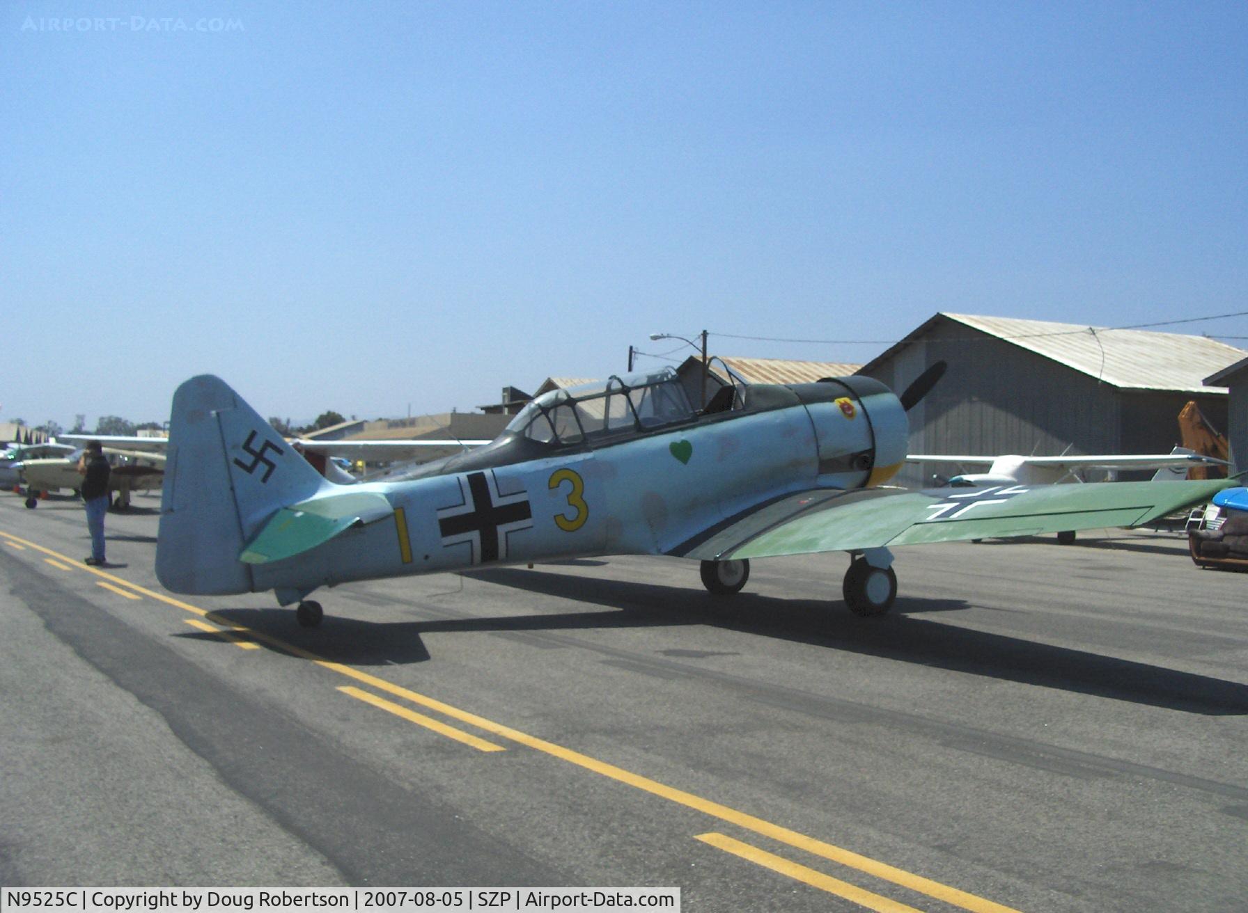 N9525C, North American AT-6C Texan C/N 88-12407, North American AT-6C TEXAN of The Condor Squadron, P&W R-1340 600 Hp
