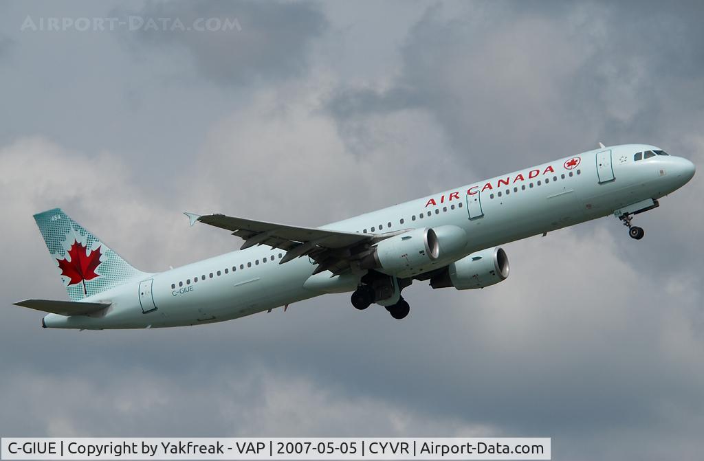 C-GIUE, 2001 Airbus A321-211 C/N 1632, Air Canada Airbus 321