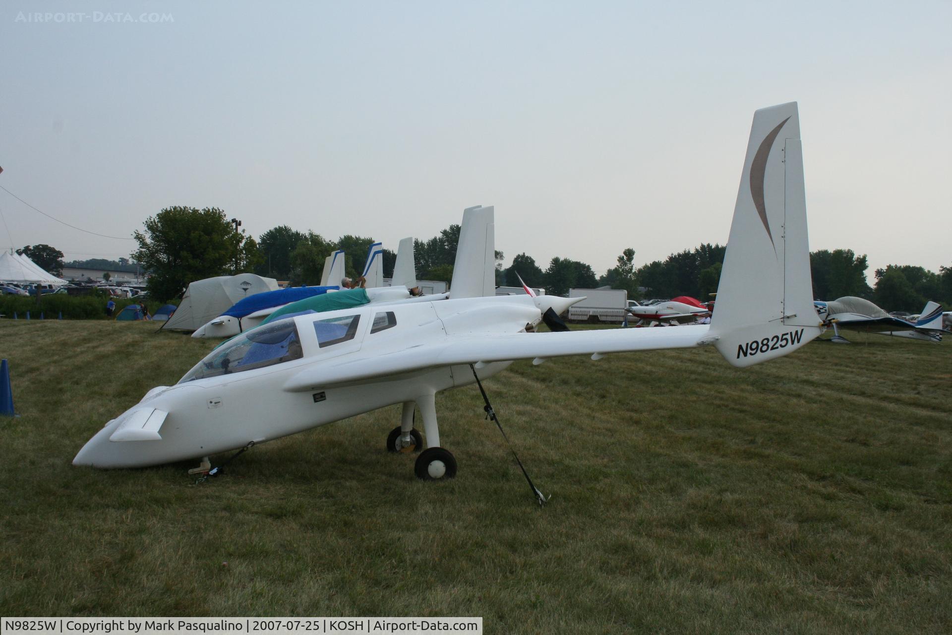N9825W, 2005 Co-Z Cozy Mark III C/N BUNCH 1, Cozy MK III