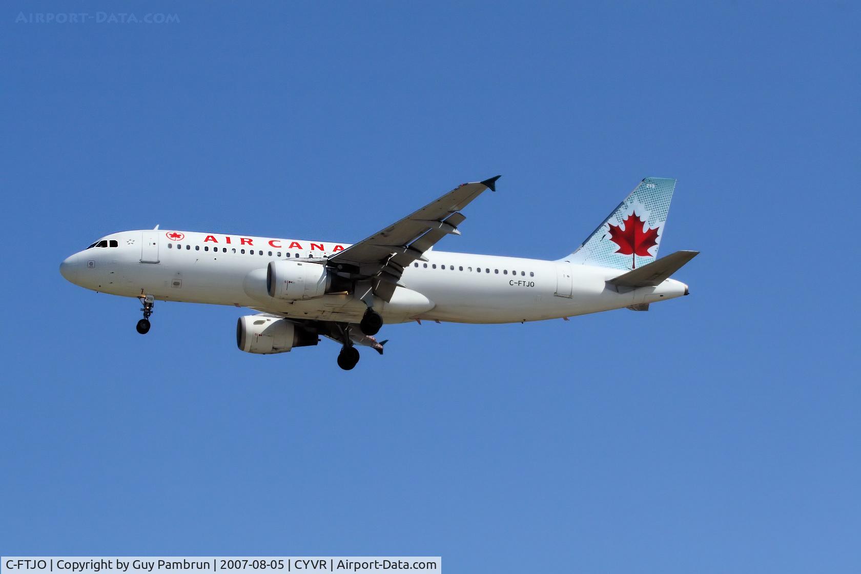 C-FTJO, 1991 Airbus A320-211 C/N 183, About to touch down