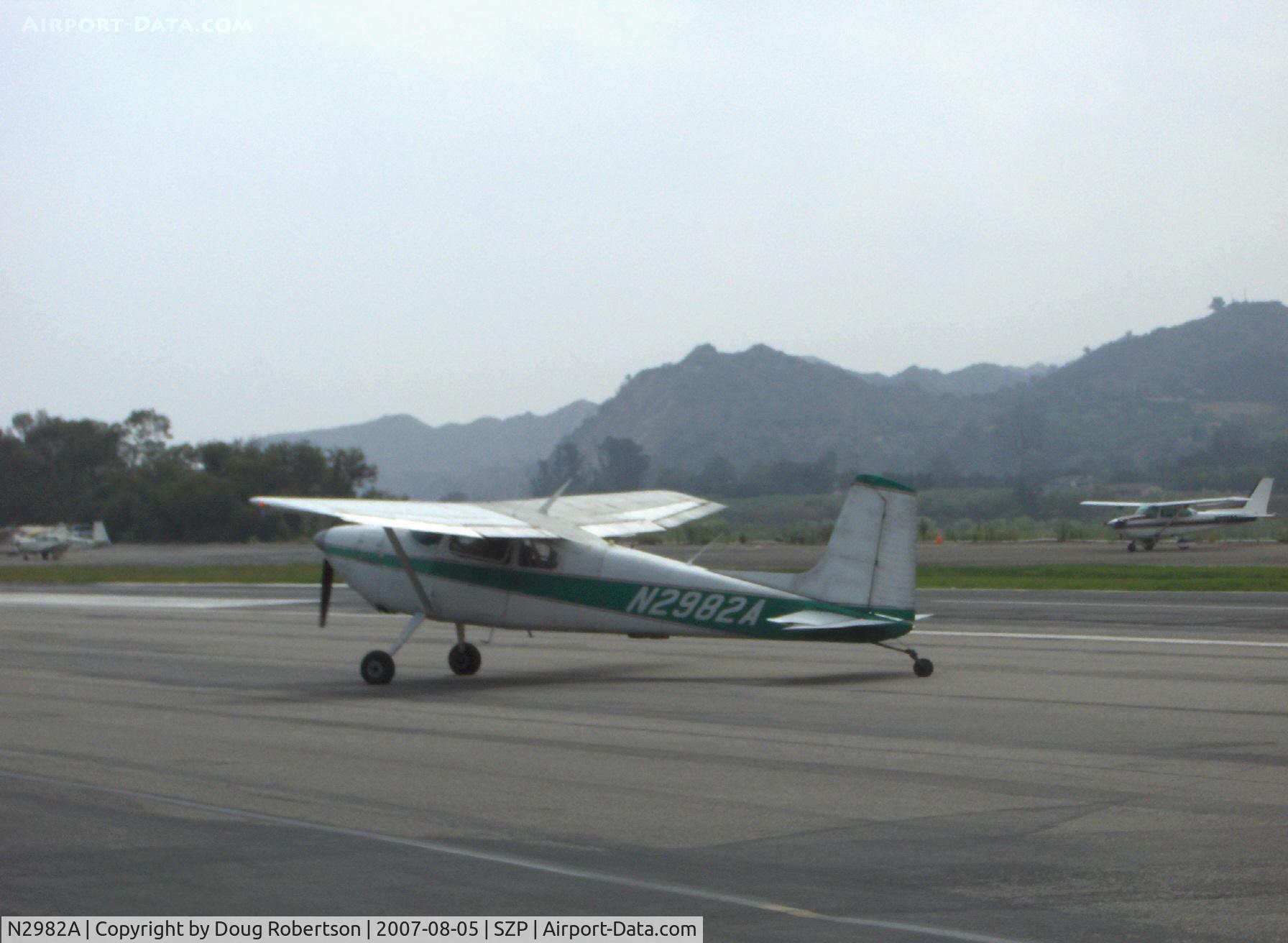 N2982A, 1953 Cessna 180 C/N 30182, 1953 Cessna 180, Continental O-470 225 Hp, taxi