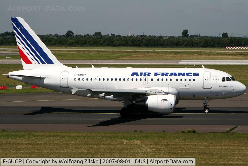 F-GUGR, 2007 Airbus A318-111 C/N 3009, visitor