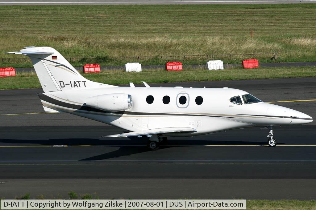 D-IATT, 2002 Raytheon 390 Premier I C/N RB-48, visitor