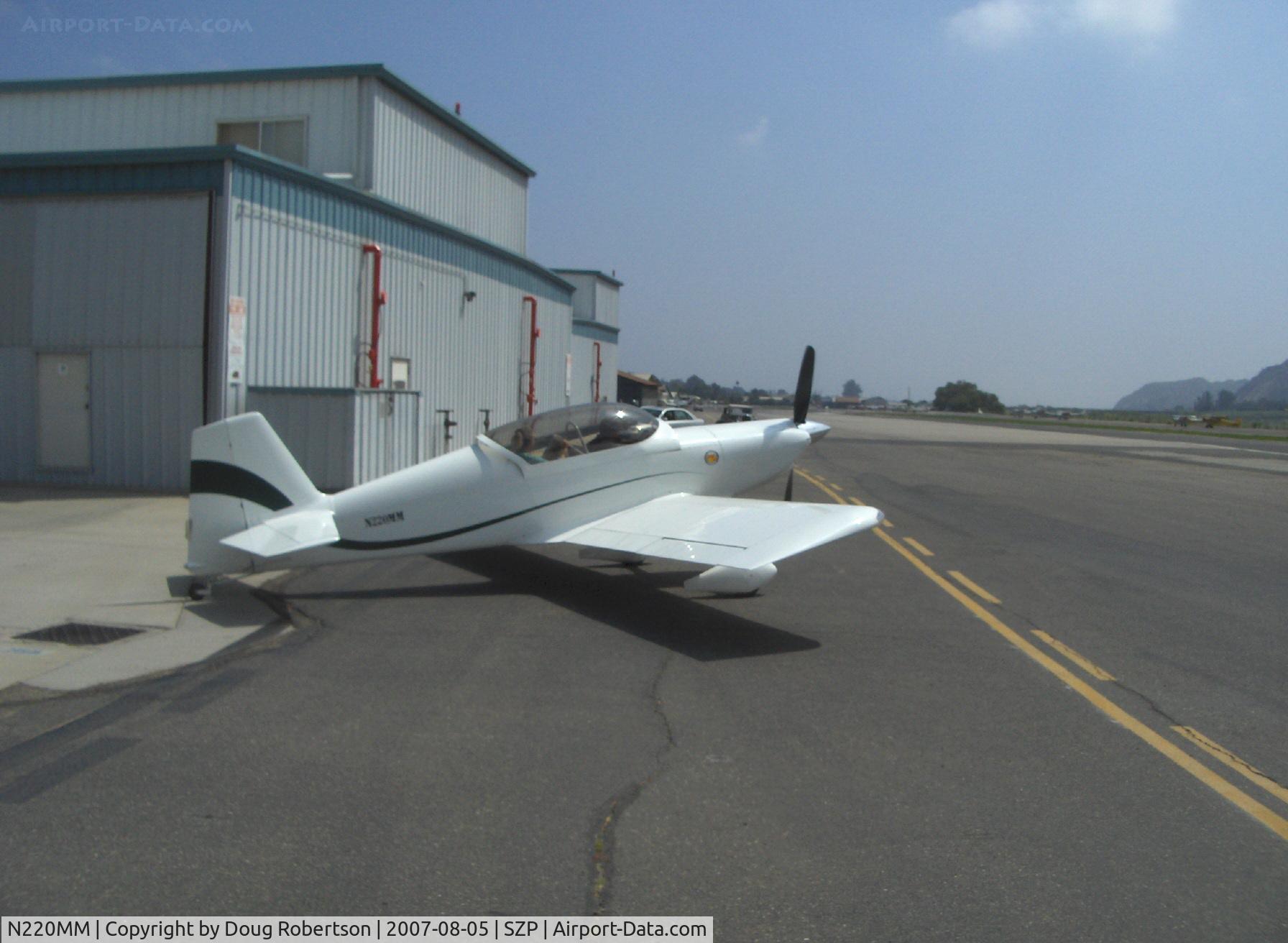 N220MM, 2001 Harmon Rocket II C/N 279, 2001 Hogan HARMON ROCKET II, Lycoming IO-540 250 Hp, a highly modified RV-4 injected with performance steroids, taxi